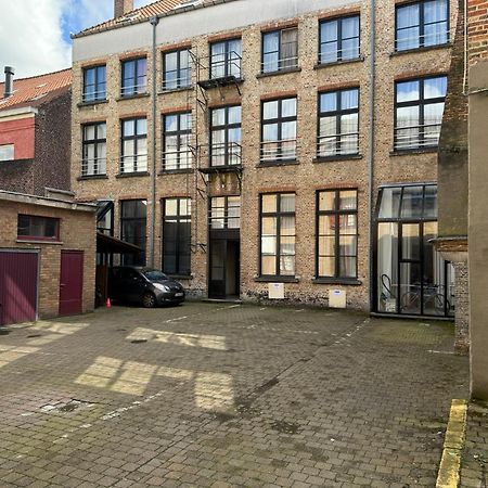 Zakske13 - Design Boutique B&B In Bruges City Centre (Adults Only) エクステリア 写真 The courtyard of the museum