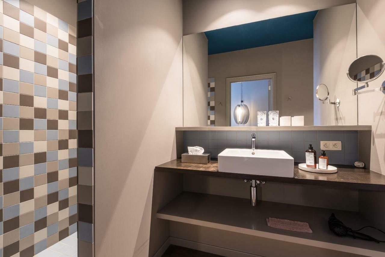 Zakske13 - Design Boutique B&B In Bruges City Centre (Adults Only) エクステリア 写真 Bathroom